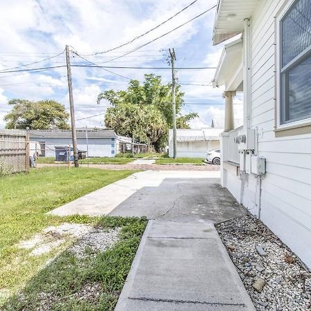 2Br Spacious House In Heart Of West Tampa Extérieur photo